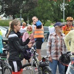 Głogów. Pątnicy na rowerach zmierzają na Jasną Górę