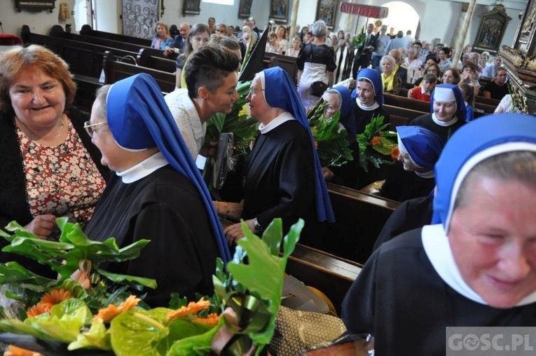 Jadwiżanki opuszczają Kwielice 