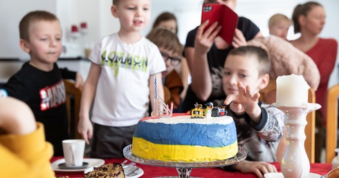 Zaangażowałeś się w pomoc uchodźcom wojennym z Ukrainy? Teraz możesz o tym opowiedzieć