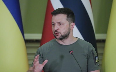Zełenski: Ukraina negocjuje z partnerami o dostawach nowych broni