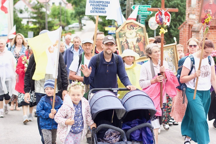 Pielgrzymka z Łomianek do Gietrzwałdu