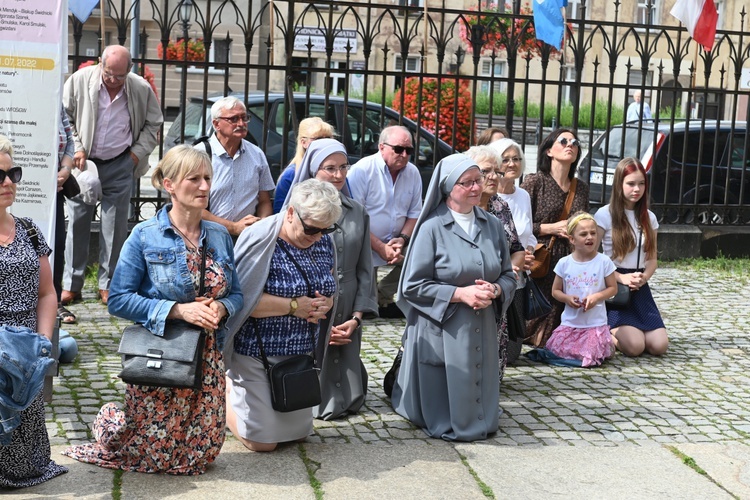 Świdnica. Rozpoczęcie peregrynacji obrazu MB Łaskawej Strażniczki Polski