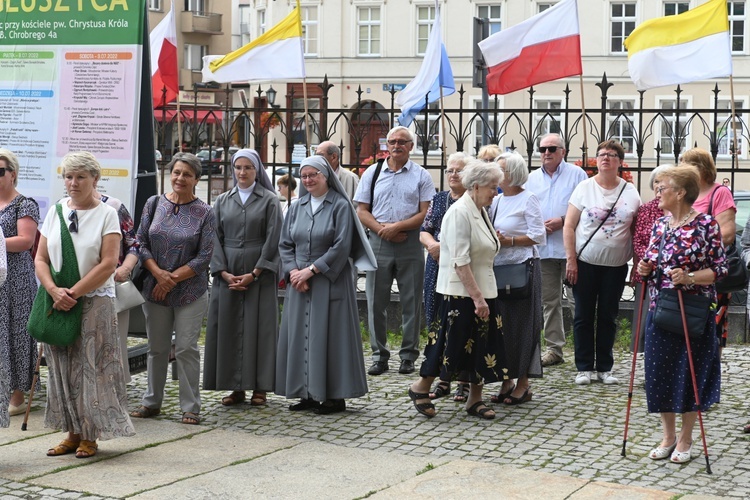 Świdnica. Rozpoczęcie peregrynacji obrazu MB Łaskawej Strażniczki Polski