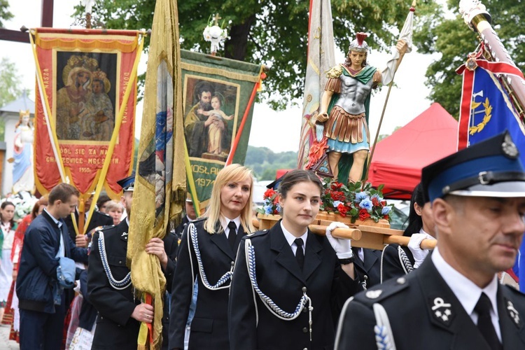 Odpust i jubileusz w Domosławicach