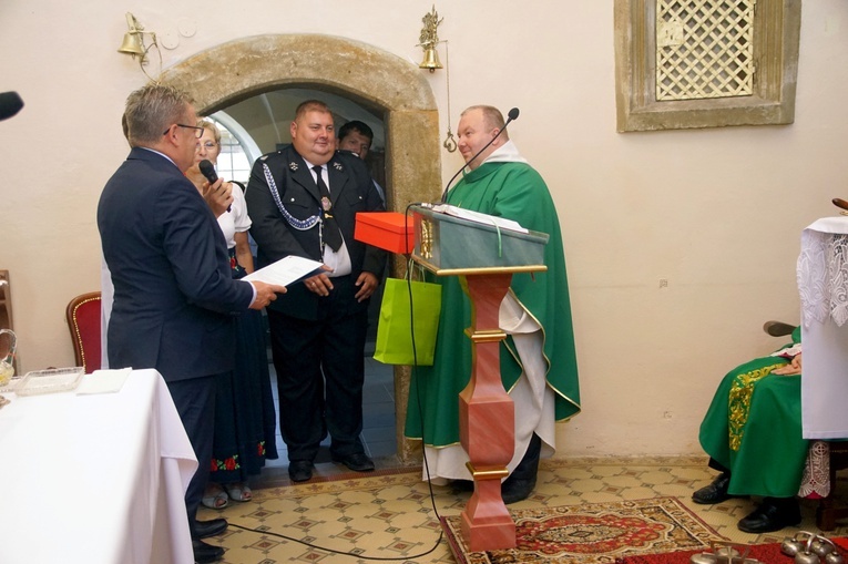 Żelazno. Po roku próby jest już pełnoprawnym proboszczem