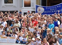 Wadowice. Rodzinny gwar w Kościele