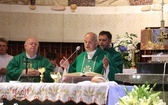 Wprowadzenie nowego proboszcza, ks. Adama Bożka, w parafii św. Maksymiliana w Ciścu