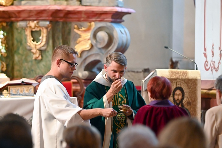 Wdzięczni za 4 lata z o. Dariuszem Laskowskim 