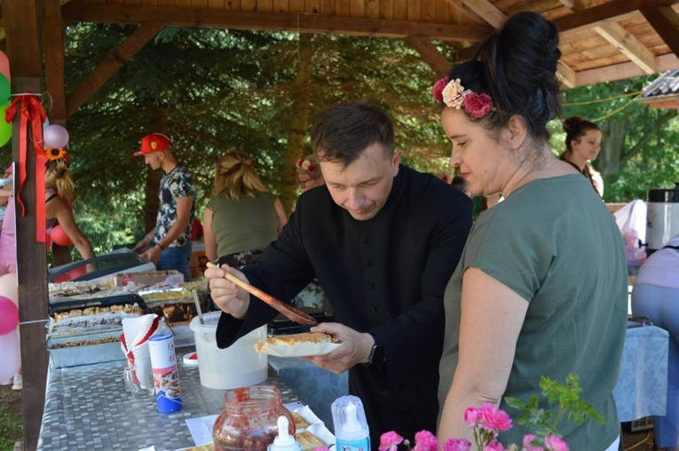 Wakacyjny piknik w Nowej Rudzie Słupcu