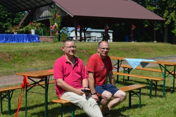 Wakacyjny piknik w Nowej Rudzie Słupcu