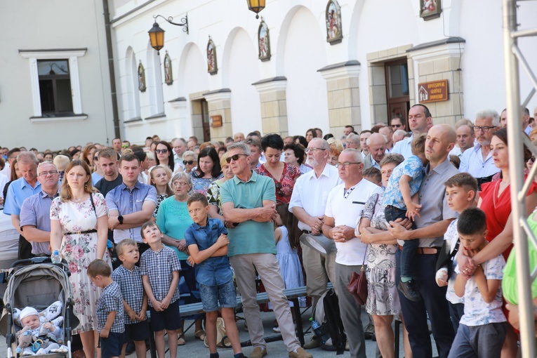 Poświęcenie figury Chrystusa Frasobliwego