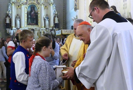 Rajcza przyjęła relikwie Prymasa Tysiąclecia oraz kapelana Solidarności