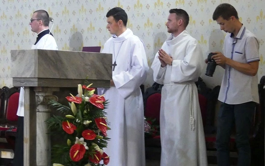 Rajcza przyjęła relikwie Prymasa Tysiąclecia oraz kapelana Solidarności