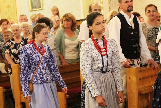 Rajcza przyjęła relikwie Prymasa Tysiąclecia oraz kapelana Solidarności