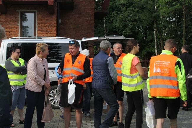 Jadą do Czarnej Madonny