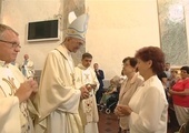 Dotyk w świecie kliknięć. Abp Galbas na Jasnej Górze do chorych i zdrowych