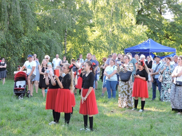 Żychlin. Biesiada u apostołów Piotra i Pawła