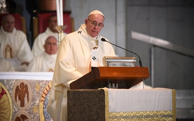 Franciszek: Kościół rozpoczął powoli linię zerowej tolerancji i zrobił postęp