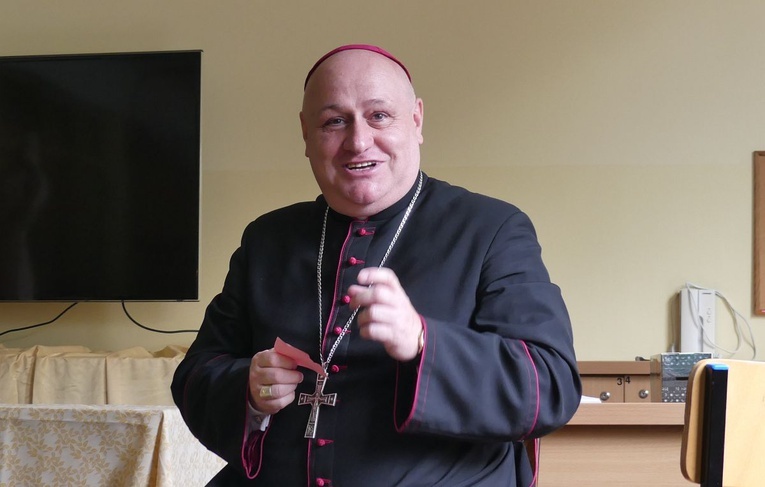 Bp Piotr Greger u oazowiczów III stopnia OND w Zagórniku - 2022