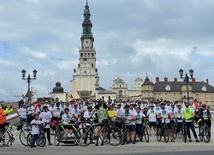 Pielgrzymi rowerowi dotarli na Jasną Górę