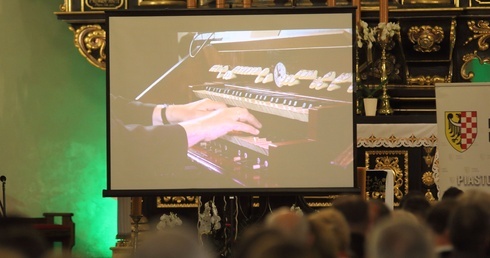 Chojnów. Wystartowały Letnie Koncerty Organowe