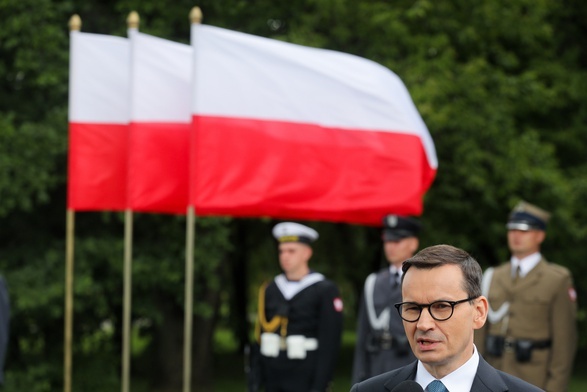 Premier: Nie spocznę, póki nie odnajdziemy ostatniego miejsca pochówku ofiar rzezi wołyńskiej