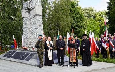 Obowiązek pamięci o ofiarach ludobójstwa