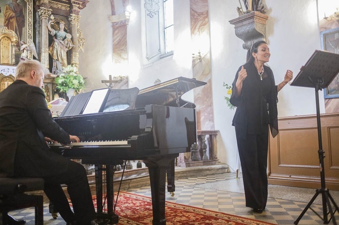 Koncert w Szalejowi Dolnym w ramach cyklu "Koncerty w kościołach zapomnianych"