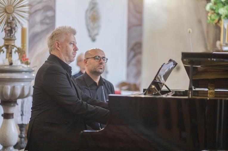 Koncert w Szalejowi Dolnym w ramach cyklu "Koncerty w kościołach zapomnianych"