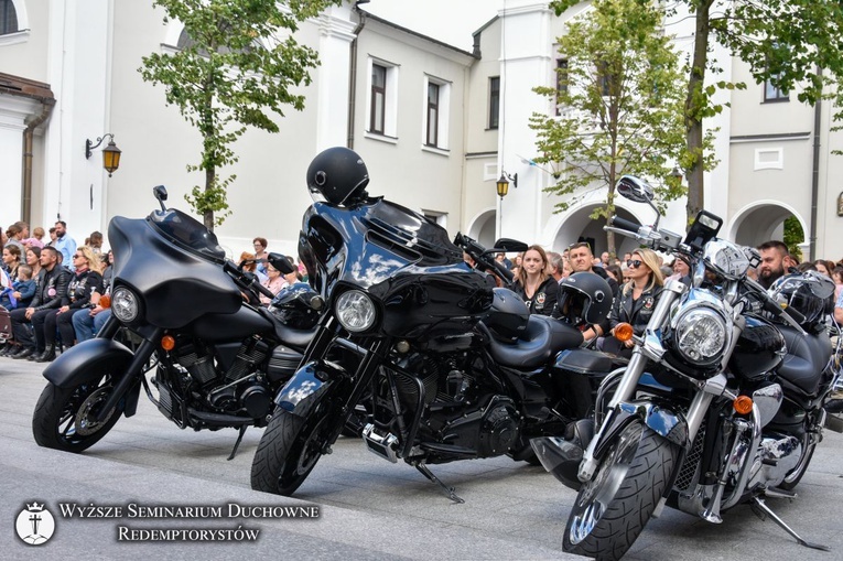 Poszanowanie prawa Bożego drogą do pokoju