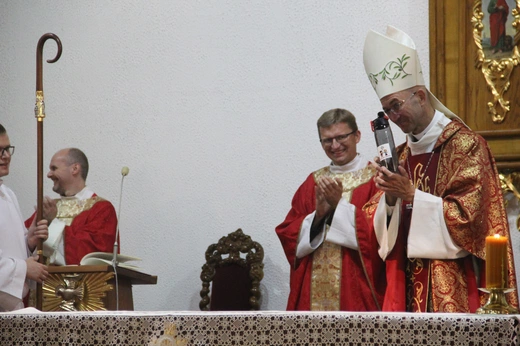 Dzień wspólnoty w Koniakowie - część 2 - Eucharystia i tańce