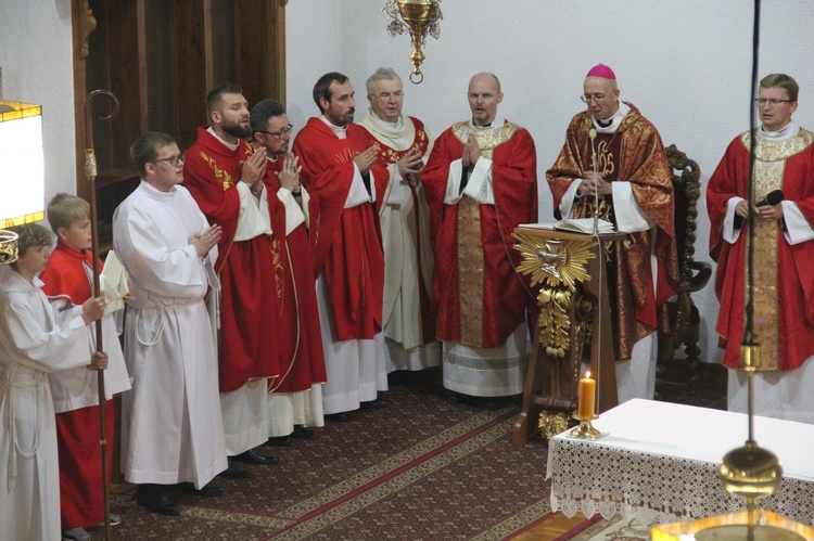 Dzień wspólnoty w Koniakowie - część 2 - Eucharystia i tańce