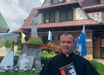 Kapłan zbiera świadectwa łask otrzymanych za przyczyną s. W. Boniszewskiej. Można o nich poinformować, pisząc na adres Wyższego Seminarium Duchownego Księży Pallotynów (ul. Kilińskiego 20, 05-850 Ożarów Mazowiecki) lub mailowo: postulator@pallotyni.pl.