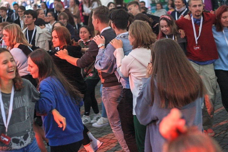 Koncert Carrantuohill na Spotkaniu Młodych w Wołczynie