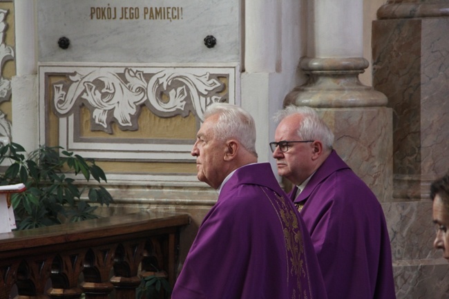 Msza św. w intencji abp. Zygmunta Zimowskiego
