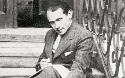Bruno Schulz w 1935 r. w rodzinnym Drohobyczu.