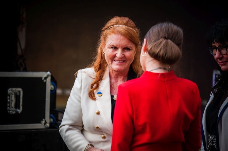 Księżna Sarah Ferguson odwiedziła Rudy 