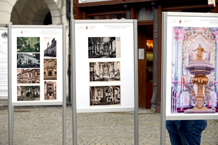Wystawa i sesja historyczna z okazji 250-leciu kościoła św. Józefa Obl. NMP