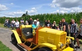 Zlot oldtimerów i święcenie pojazdów w Sławikowie