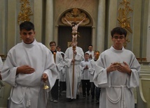 Służba Liturgiczna Ołtarza na rekolekcjach w paradyskim sanktuarium