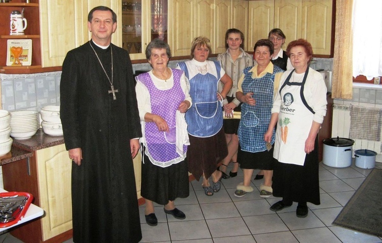 Pogrzeb śp. Marii Ciurli - gospodyni leśniańskiej parafii z 21-letnim stażem