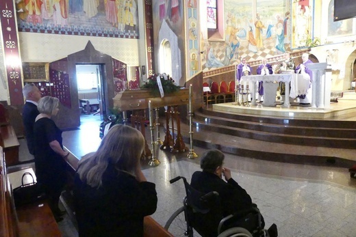 Pogrzeb śp. Marii Ciurli - gospodyni leśniańskiej parafii z 21-letnim stażem