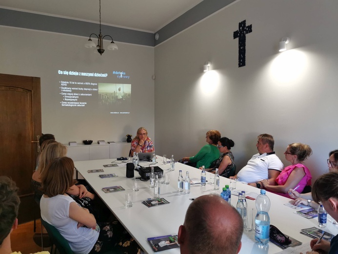 Fundacja "Auxilium" na pomoc dziecioom i młodzieży