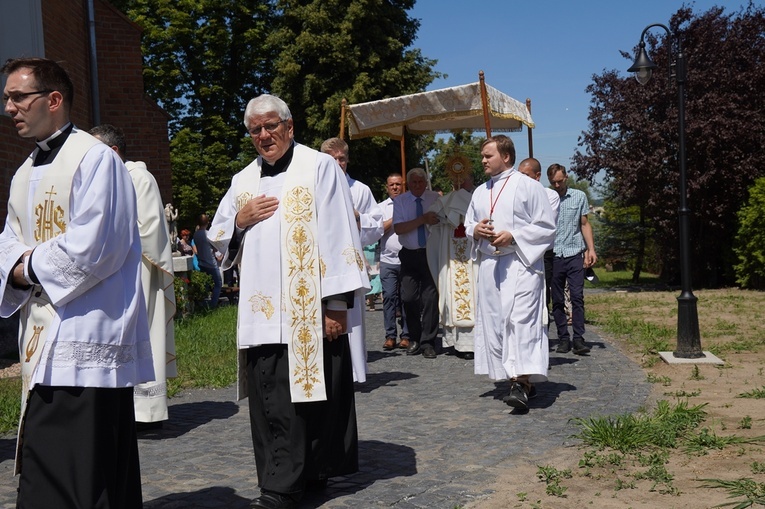 Odpust ku czci św. Anny i Annada w Szewcach