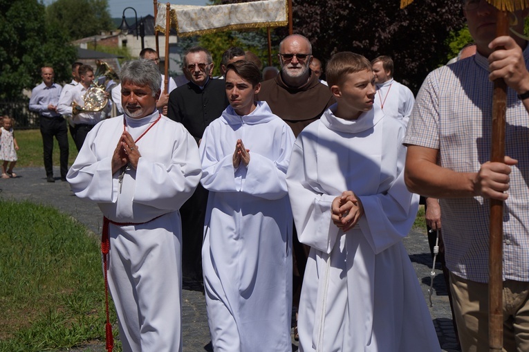 Odpust ku czci św. Anny i Annada w Szewcach