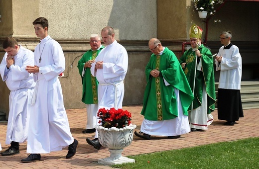 Kierowcy u św. Józefa Bilczewskiego w Wilamowicach