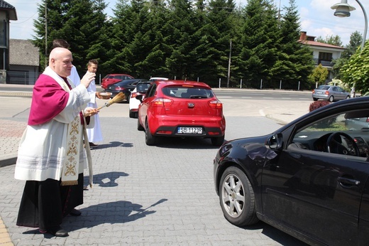 Kierowcy u św. Józefa Bilczewskiego w Wilamowicach