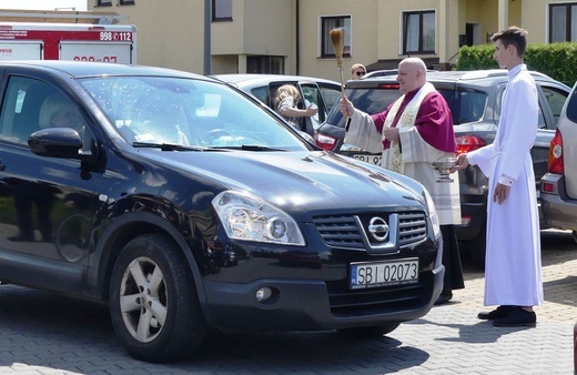 Kierowcy u św. Józefa Bilczewskiego w Wilamowicach