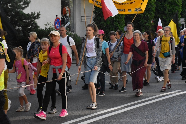 Wyruszyła 41. Kaszubska Piesza Pielgrzymka na Jasną Górę