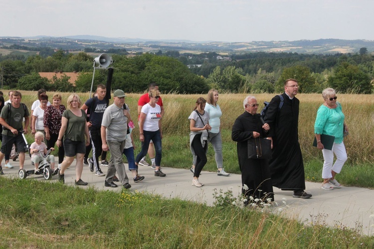 Wyskitna. Pielgrzymka do św. Jana